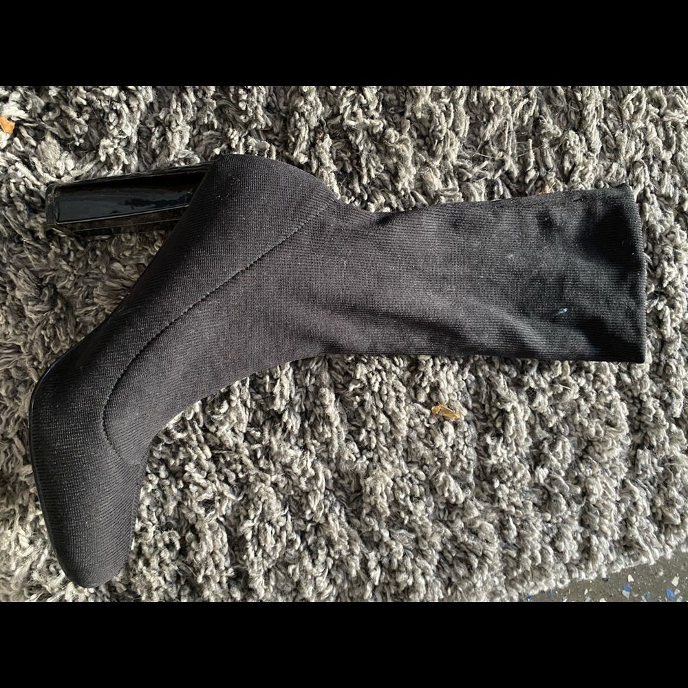 Ankle tight high heel boots